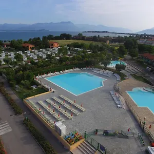 4* פארק נופש The Garda Village